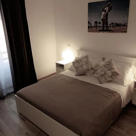 Central Guest House Pensjonat