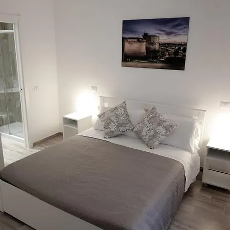 Central Guest House Pensjonat Civitavecchia
