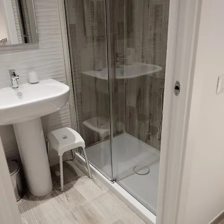 Pensionat Central Guest House Civitavecchia